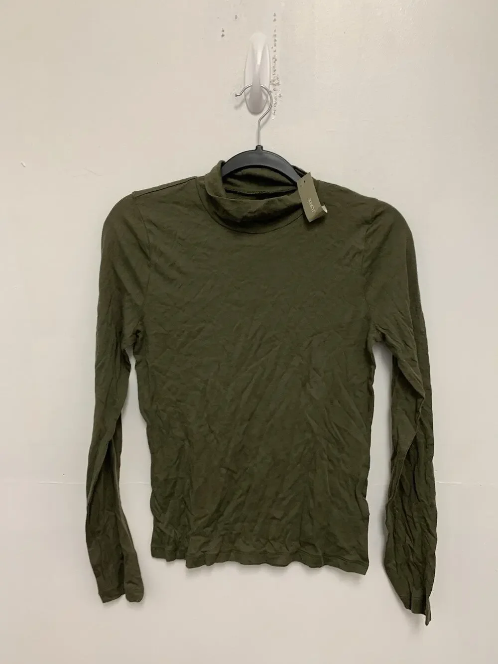 J. Crew Tissue Crepe Turtleneck Long Sleeve Top Womens M Green CD305